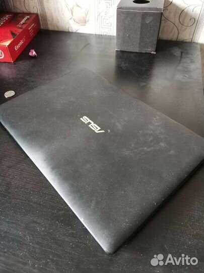 Ноутбук asus