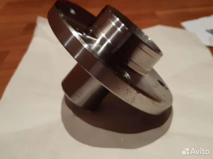 Ступица передняя прав/лев Fenox для Renault Logan