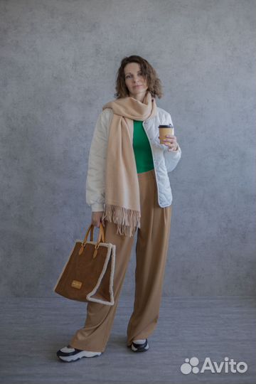 Палантин бежевый