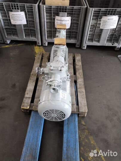 Трехвинтовые насосы 3В, А1 3В для откачки воздуха