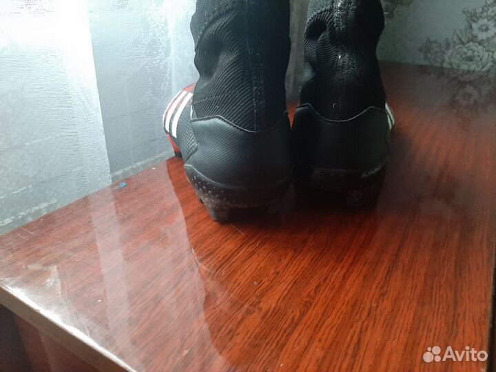 Футбольные бутсы adidas predator 40 размер