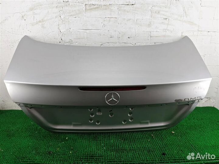 Крышка багажника Mercedes Benz E-class W211 2004