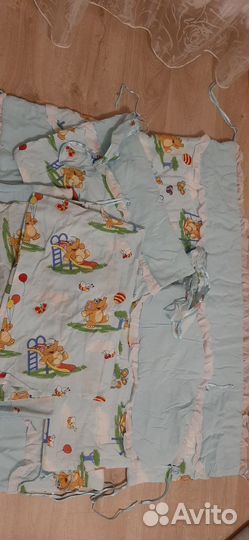 Комплект в детскую кроватку с бортиками