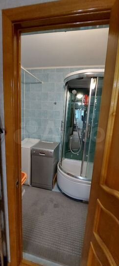 2-к. квартира, 72,6 м², 1/8 эт.