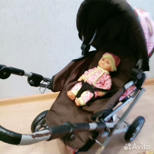 Коляска для кукол