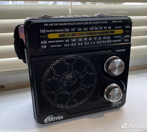 Радиоприёмник Ritmix RPR-202