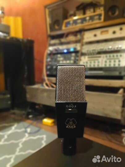 Микрофон Akg C414 EB