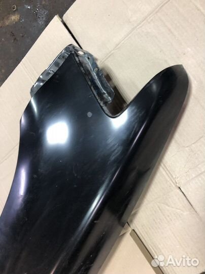 Переднее левое крыло Toyota Hilux 5 1988-2004