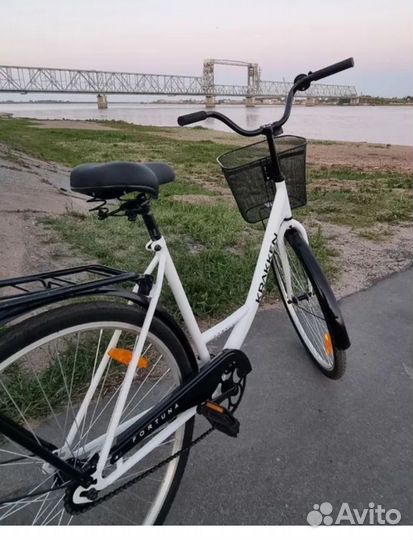 Велосипед. Рама 20, размер колес 28
