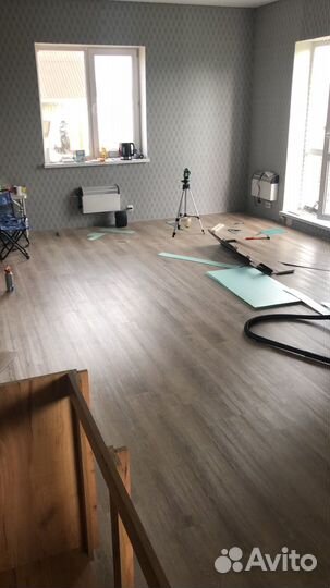 Монтаж ламината и кварцвинила