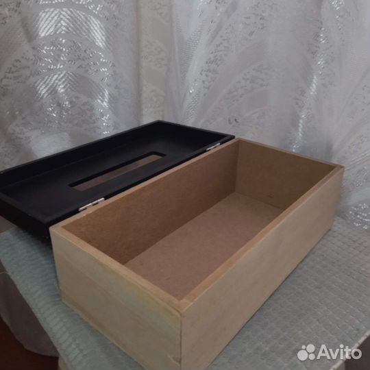 Салфетница из дерева