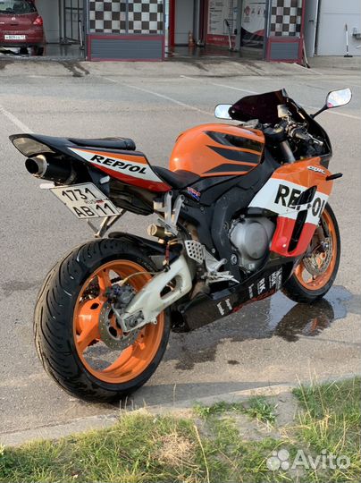 Honda CBR 1000 rr