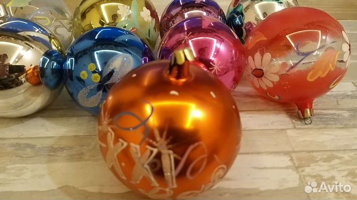 Новогодние игрушки