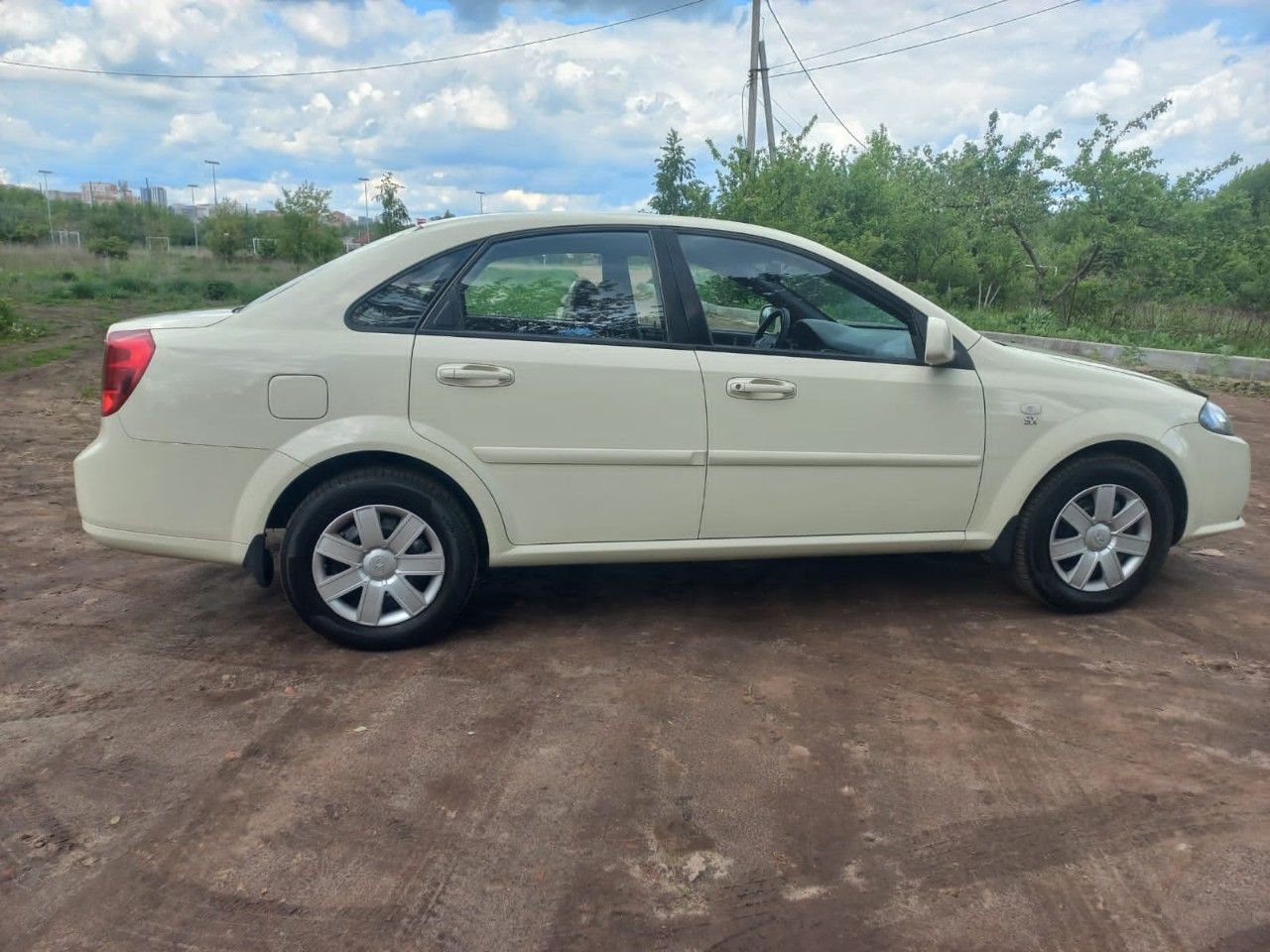 Daewoo Gentra: фото из отзыва