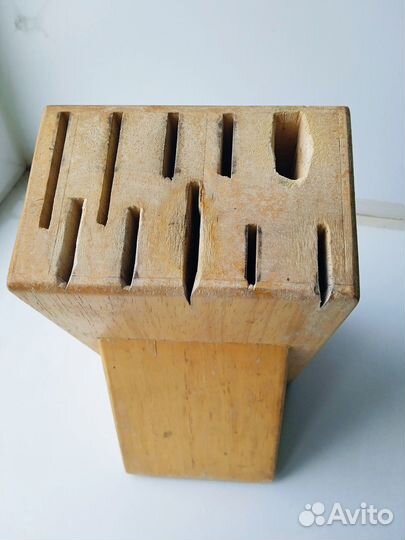 Подставка для ножей деревянная