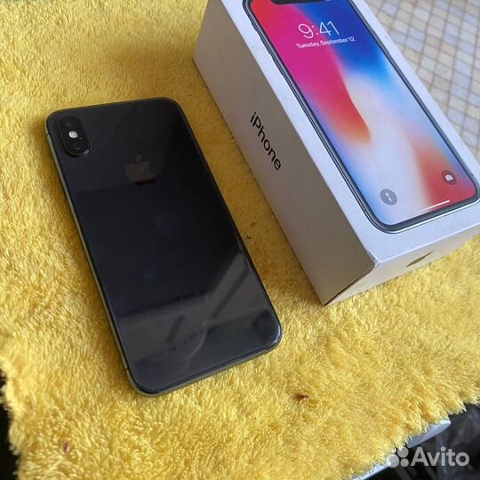 iPhone X, 256 ГБ