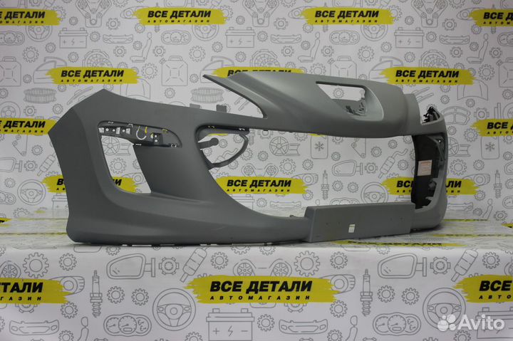 Бампер передний Peugeot 308 08-11