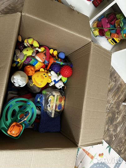 Детские игрушки