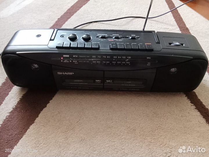 Магнитофон Sharp