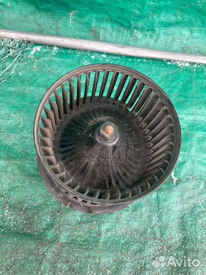 Моторчик печки Renault Megane III Рено Меган 3