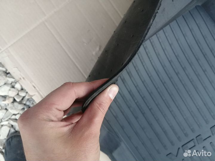 Новые резиновые коврики газ Волга