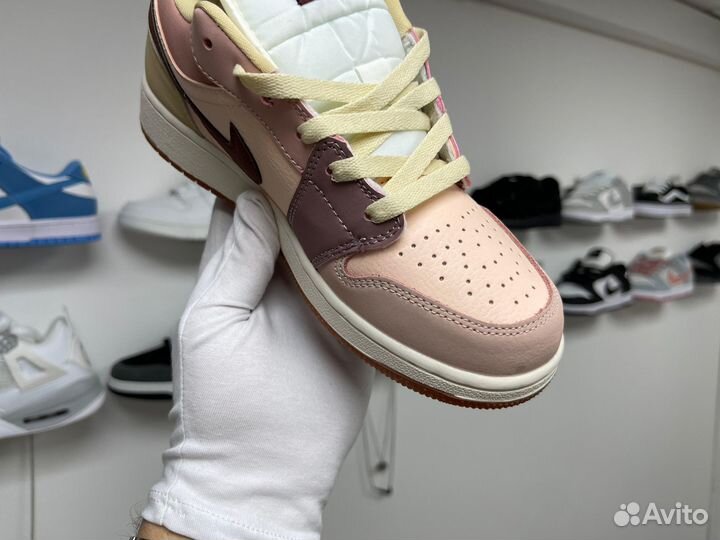 Кроссовки Nike Air Jordan 1 low