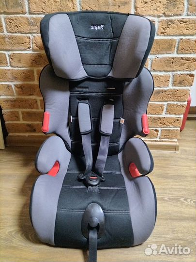 Детское автокресло siger