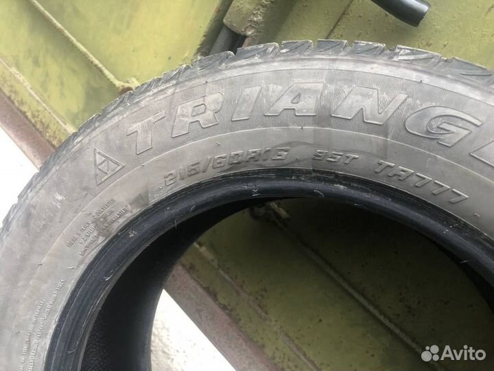 Triangle Snow-LL01 215/60 R16