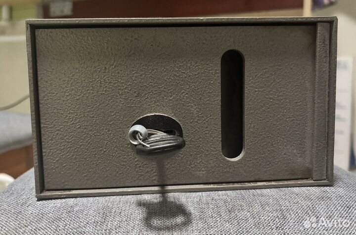 Сейф металлический бу