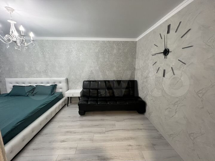 1-к. квартира, 42 м², 1/10 эт.