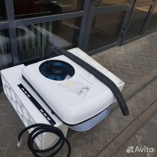 Стояночный кондиционер на Ford арт.mon090