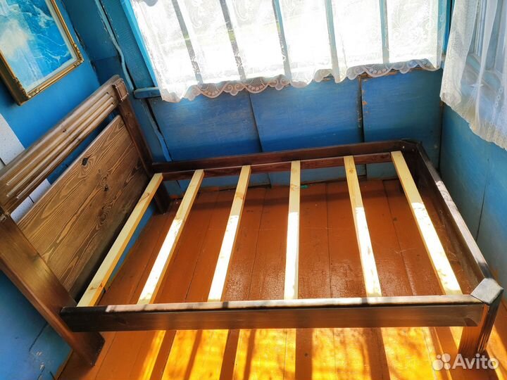 Кровать двухспальная