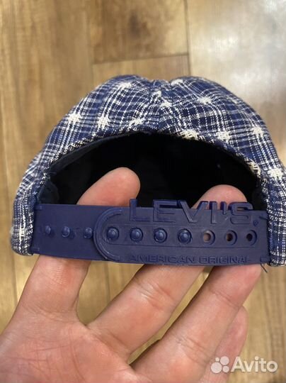 Бейсболка Levis