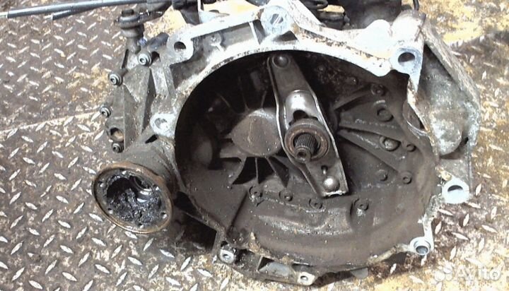 Кпп - 5 ст. Volkswagen Golf 5 1,4 BCA