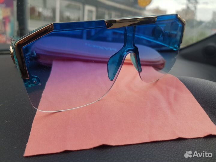 Солнцезащитные очки женские