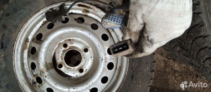 Датчик коленвала kia spectra