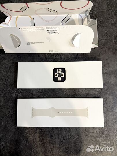 Apple watch se gen 2 40mm новые, оригинал