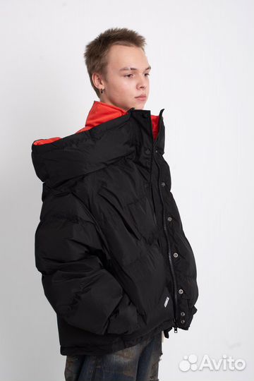Пуховик Vetements Black Upside Down