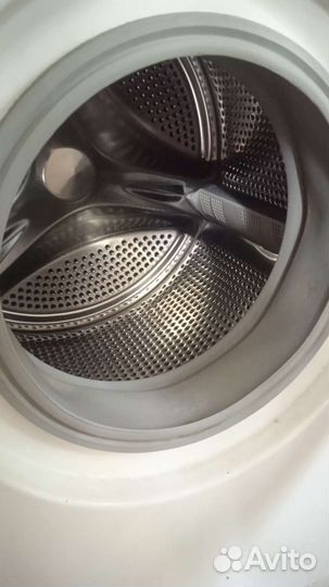 Стиральная машина Bosch WFF 1201