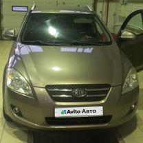 Kia Ceed 1.6 MT, 2009, 255 000 км, с пробегом, цена 940 000 руб.