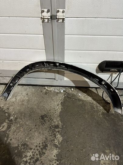 Дефендер (расширитель) арки крыла