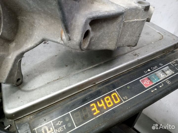 Кронштейн генератора volkswagen passat B5