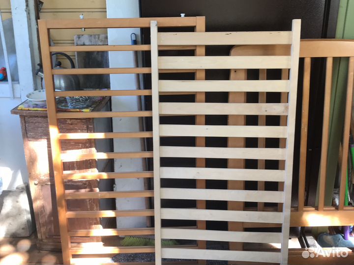 Кроватка с матрасом б/у