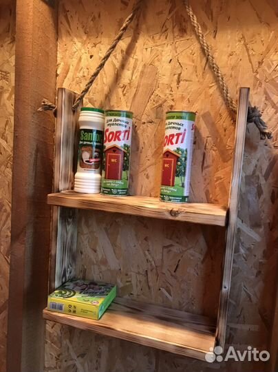 Полка деревянная настенная