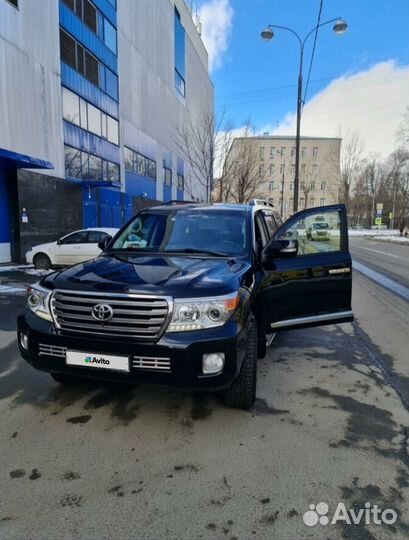 Toyota Land Cruiser, 2013