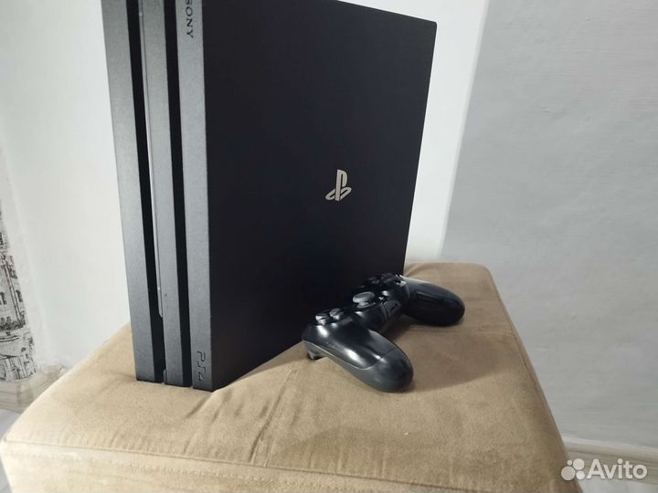 Sony PS4 pro 1tb