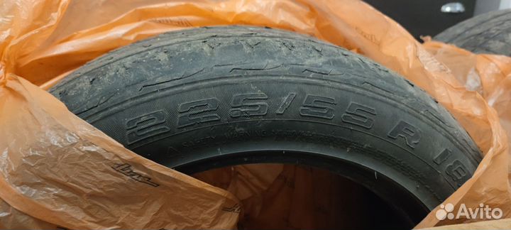 Continental CrossContact UHP E 225/55 R18