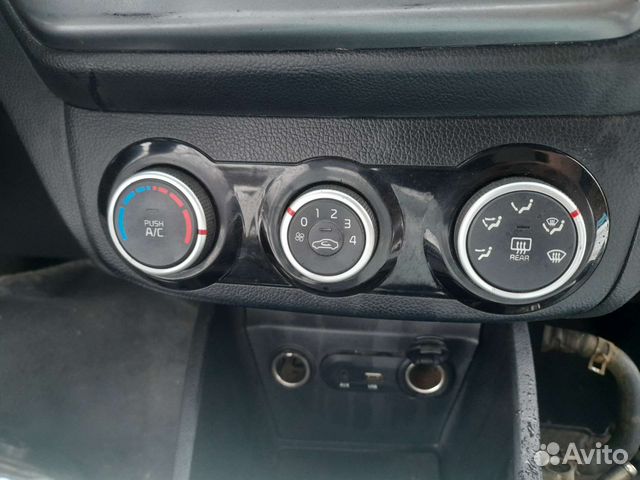 Блок управления климатом печки рио 3 рест