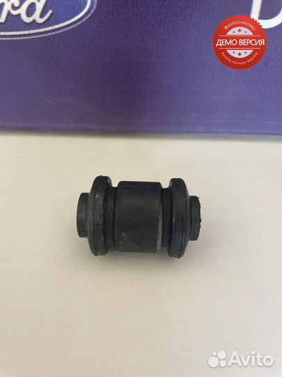 Сайлентблок перед. рычага передний Volkswagen Polo