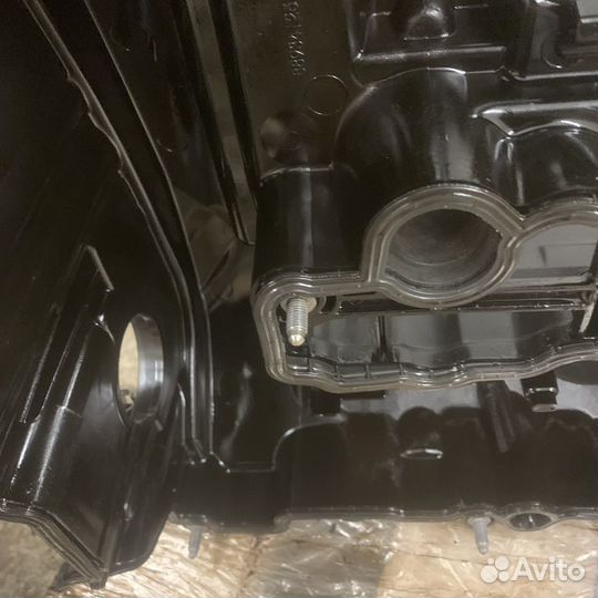 Клапанная крышка BMW 5 G30 B48B20 B46